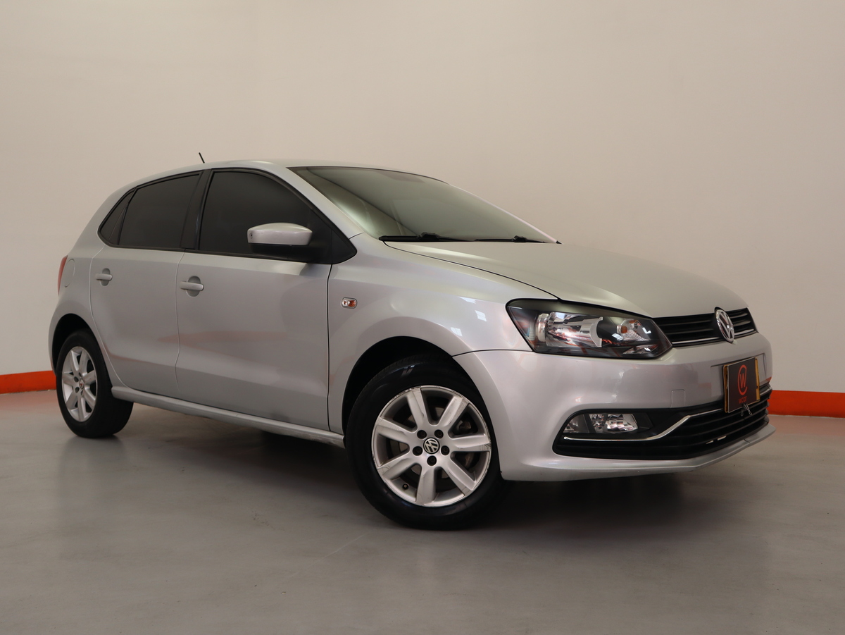Volkswagen Polo COMFORTLINE 1.6 MT 2AB ABS