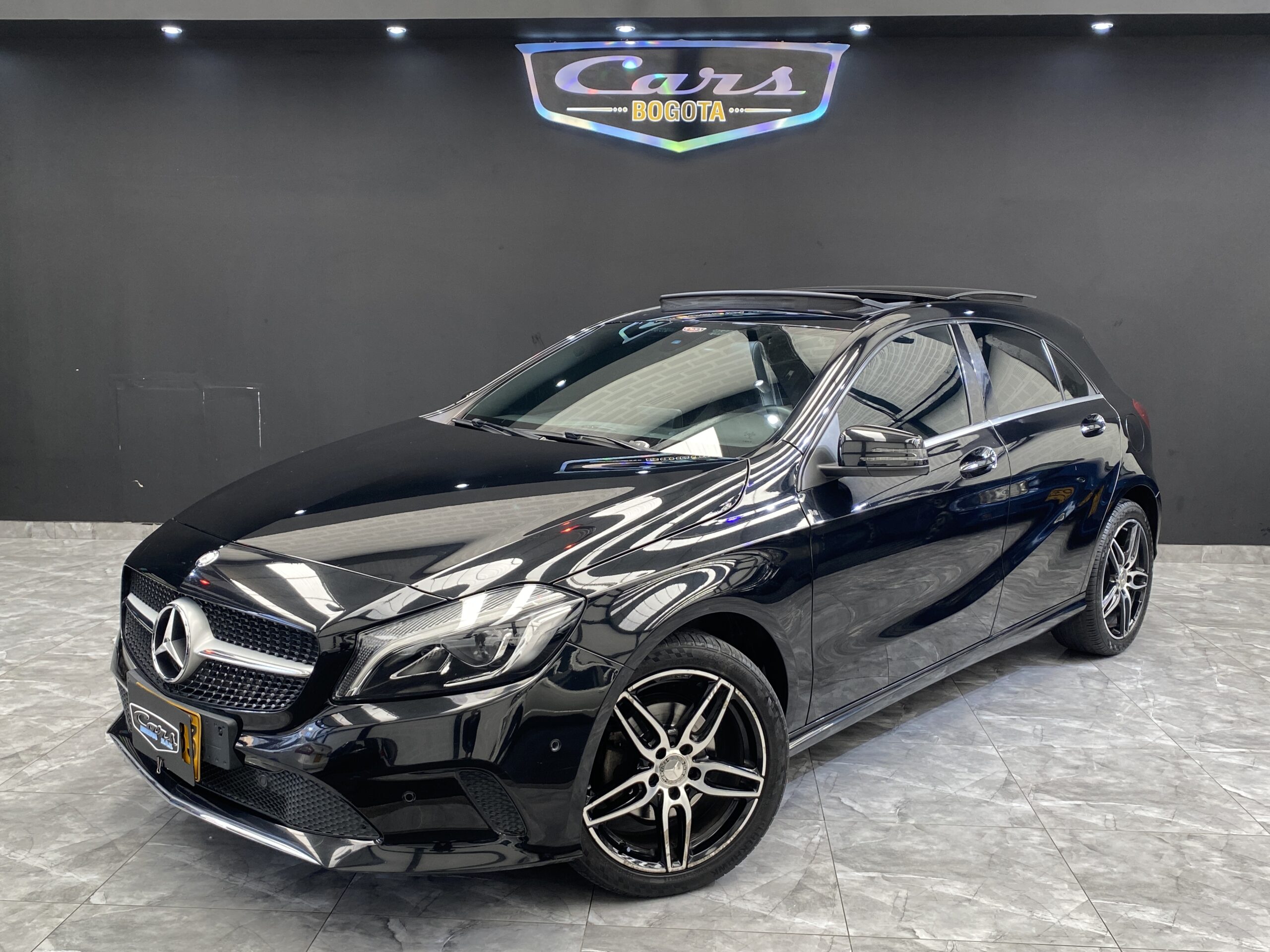 Mercedes Benz A200