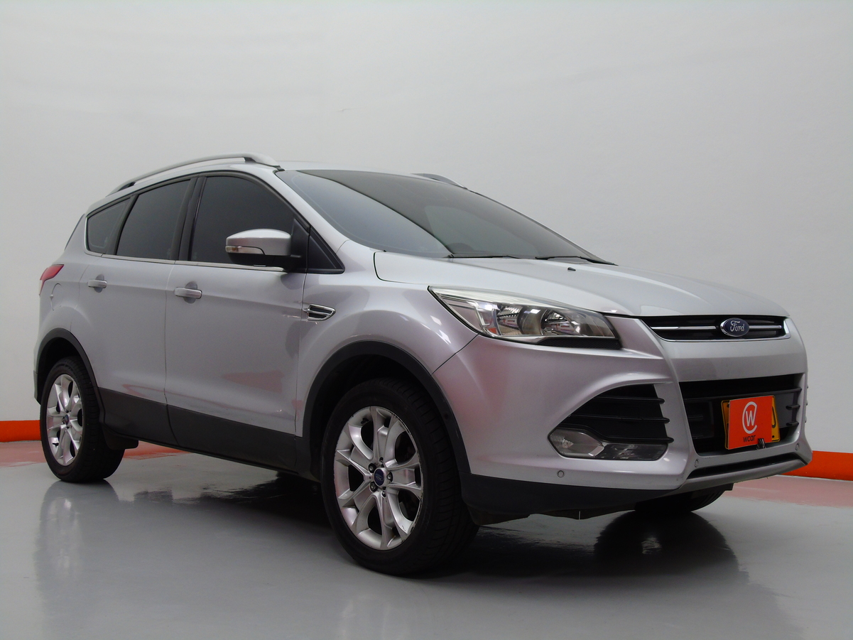 FORD ESCAPE TITANIUM 2.0 TP 4X4